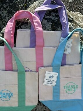 SALE! Pastel Canvas Tote Bags set of 4 - Blue, Pink, Purple, Green